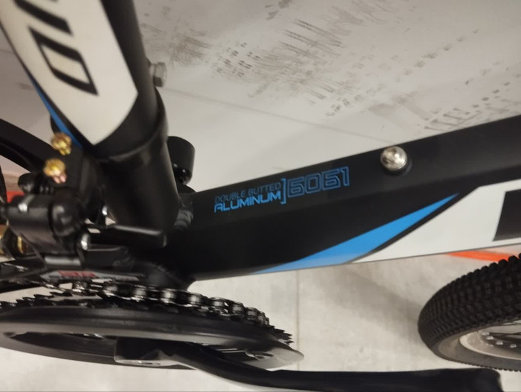 دوچرخه VARIO المینیوم کوهستان لوازم شیمانو اصلی دیسکی سایز 24 SHIMANO واریو