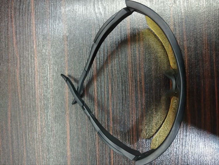 عینک دوچرخه سواری و ورزشی کد 001
